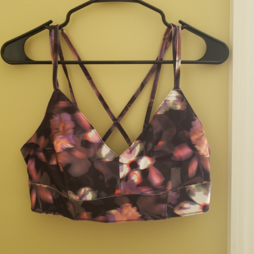 Sports bra